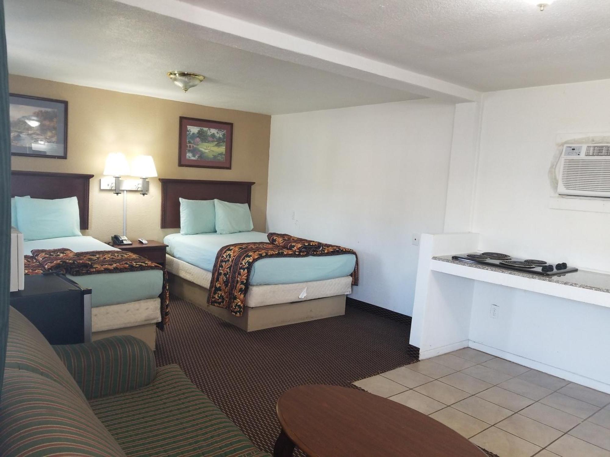 Budget Inn Hamilton Room photo
